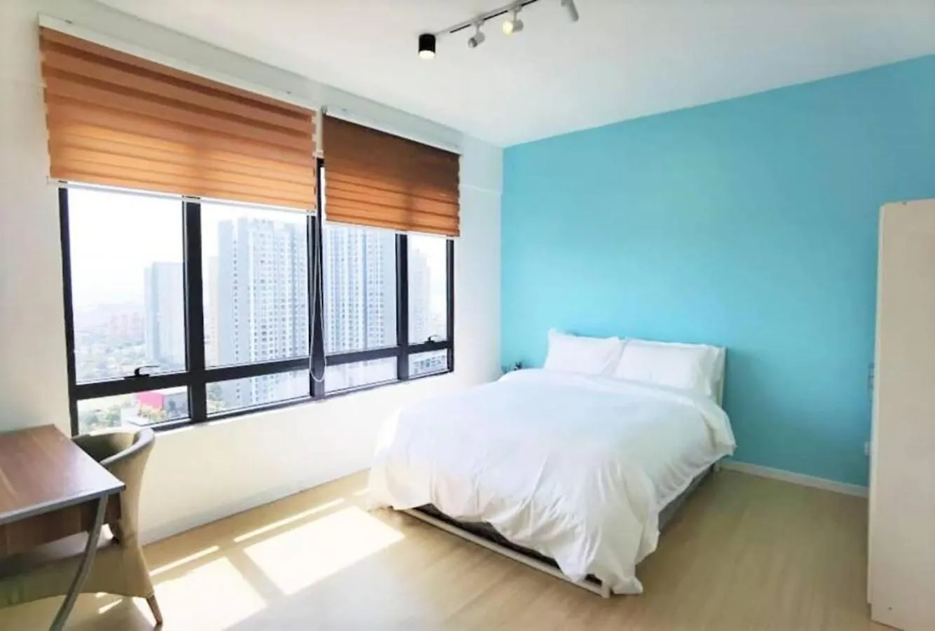 Lovers Under Cupid'S Arrow 丘比特之箭下の恋人 Butterworth Appartement